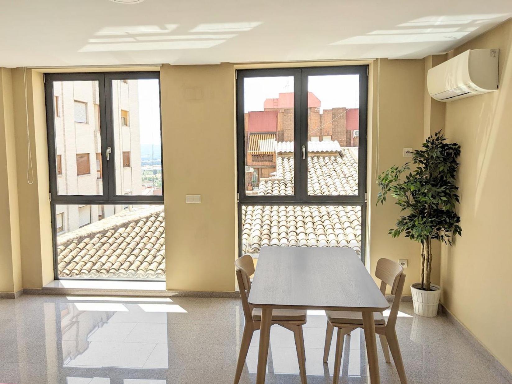 Apartamentos La Creu Bañeres المظهر الخارجي الصورة